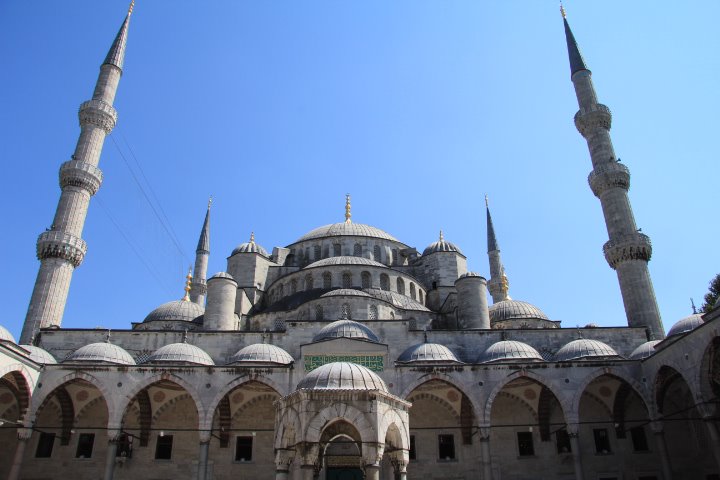 312594_10150292481309667_1565145350_n