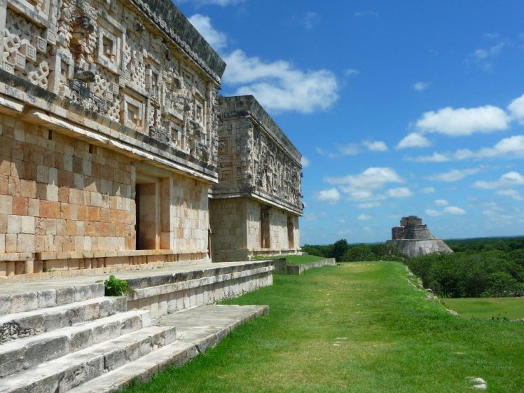 402869_10151073867654667_1615893051_n