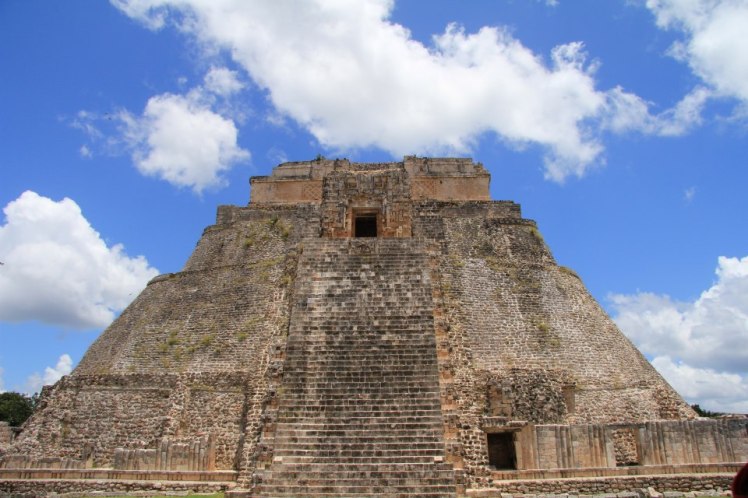 423882_10151073863764667_1387234734_n