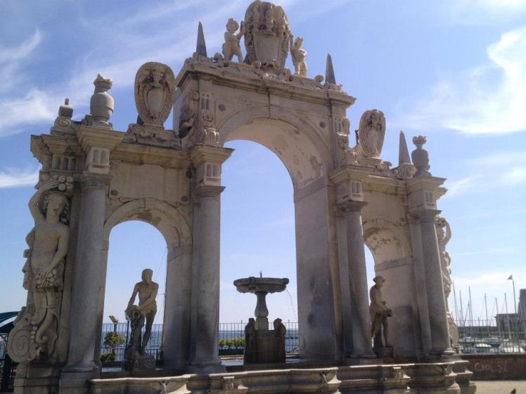 945497_10151468756129667_1306615723_n